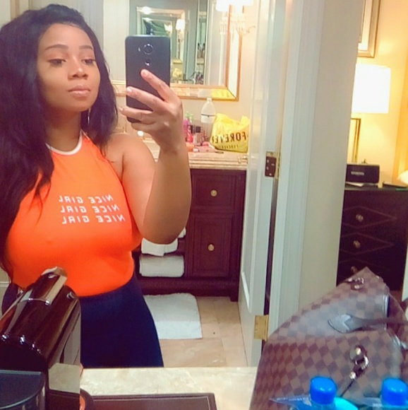 Nc42 20in Straight Virgin Peruvian Bodywave Wig